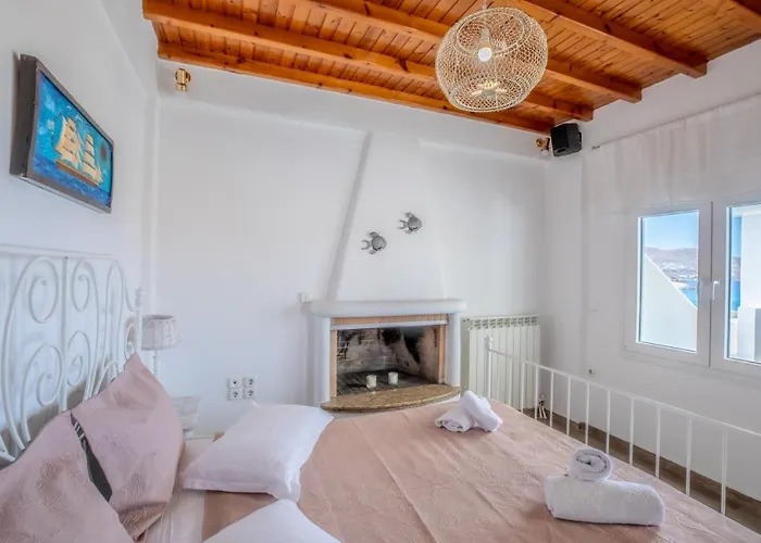 View Ftelia (Mykonos)